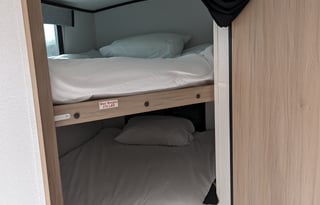 2021 Cruiser Radiance Ultra light 28BH