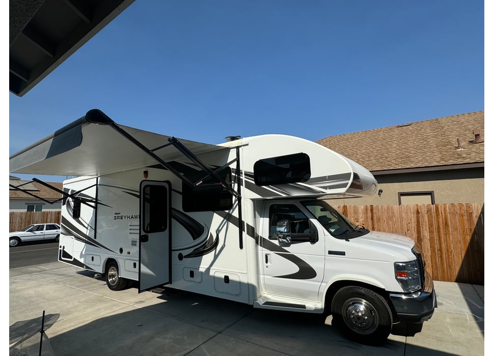 Class C Motor Home rentals in Modesto