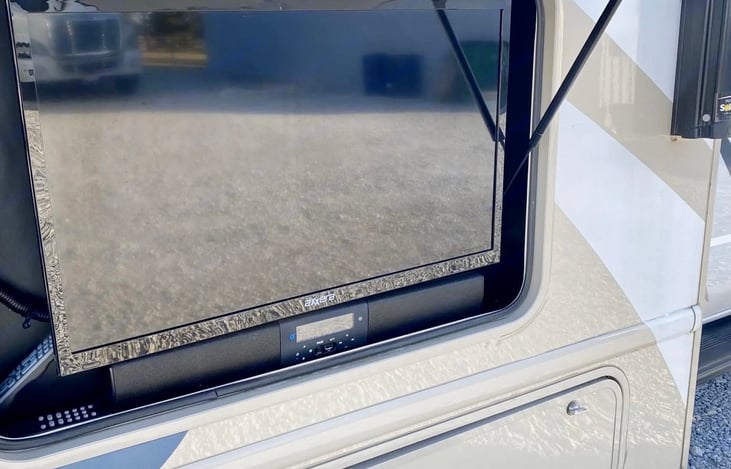 Outdoor TV for Nights or Tailgates!