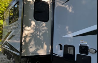 2021 Forest River RV Cherokee Alpha Wolf 22SW-L