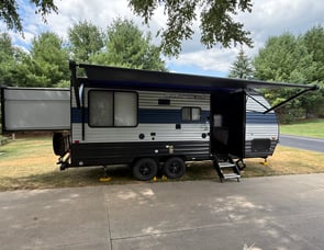 Forest River RV Cherokee Grey Wolf 19SM