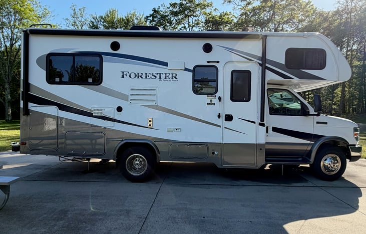 2017 Forest River Forester 2291s