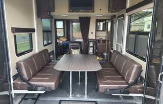 2015 Dutchmen RV Voltage V3990 Loaded!