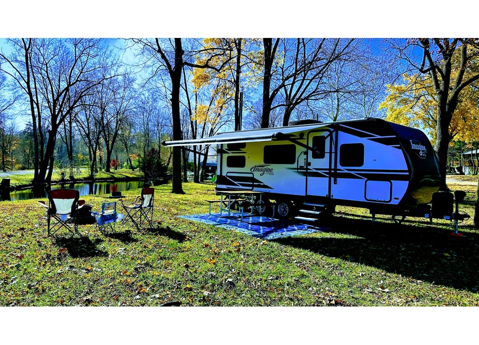 Travel Trailer rentals in Paw Paw