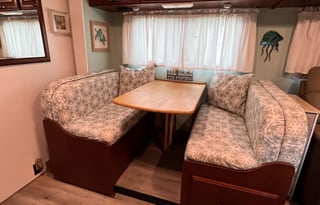 Thor Class C - With 2 Electric Bikes and Fire Pit