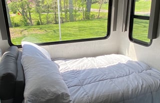 Sleep Number Bed , Great For Families - Delivery