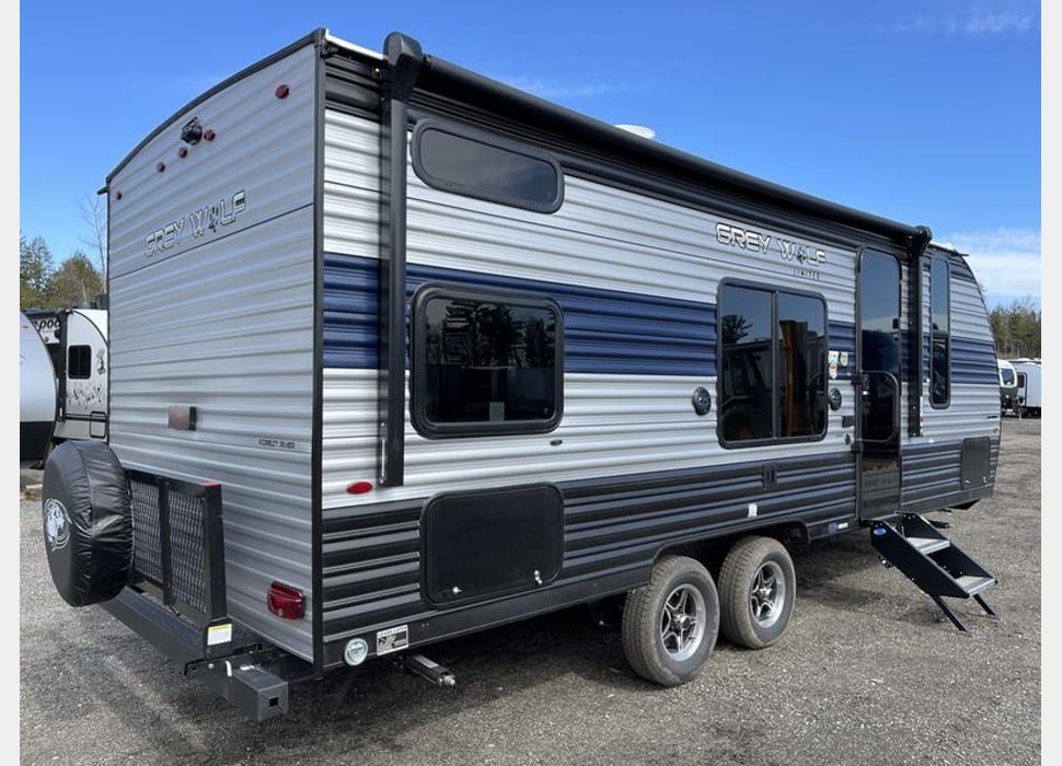 Travel Trailer rentals in Bonner Springs