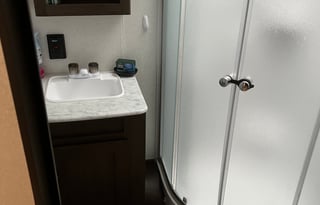 Shawhan Family Frenchies Toy Hauler