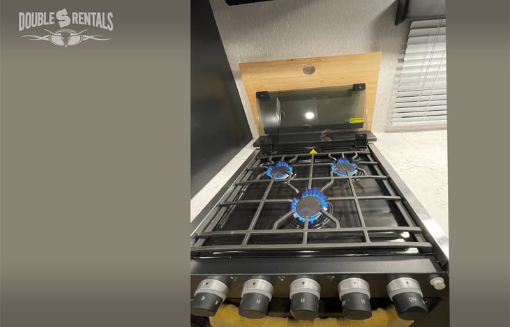 3-Burner Stovetop