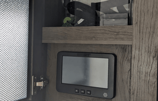 goFAR! 2021 Keystone Cougar 22MLS. Fully Equipped!