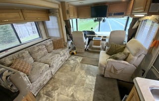 2000 Fleetwood RV Bounder