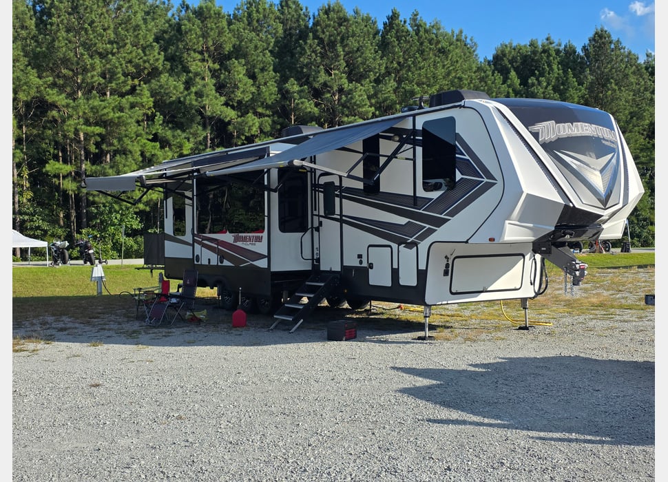 Fifth Wheel rentals in Carlisle