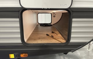 2022 Trail Runner *Essentials*Delivery*