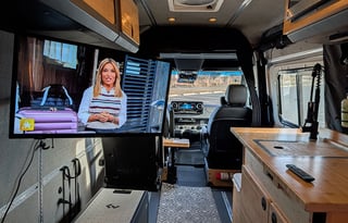 ROVENN - Mercedes Winnebago Adventure Wagon++ 70SE