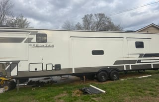 2025 Keystone RV Sprinter 3900DBL