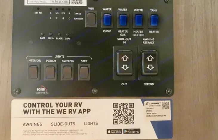 Solar Architecture: Outfitted standard with a roof-mounted 200W solar panel managed by a 30-amp charge controller and linked into an 1,800W onboard power inverter.