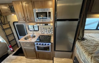 2020 Gulf Stream RV Conquest Class C 6237