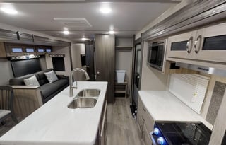 2020 Coachmen RV Freedom Express Liberty Edition 320BHDSLE