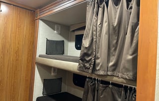Group-Friendly Jayco Greyhawk Bunk Floorplan