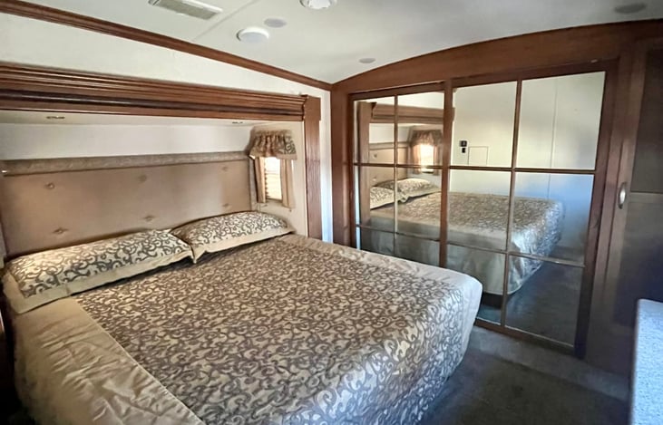 King Size Bed