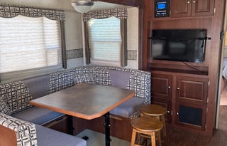 2015 Rockwood signature FRRV