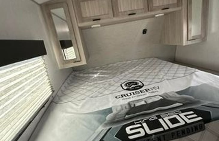 An amazing spacious room with a brand new King size bed for one or for two. And on each side you'll have a little night stand for your devices along with overhead stow awry space.