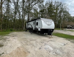 Palomino Puma XLE Lite 31BHSC