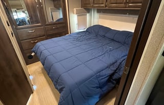 2019 Entegra Coach Esteem 27U