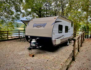 Forest River RV Wildwood FSX 197BH