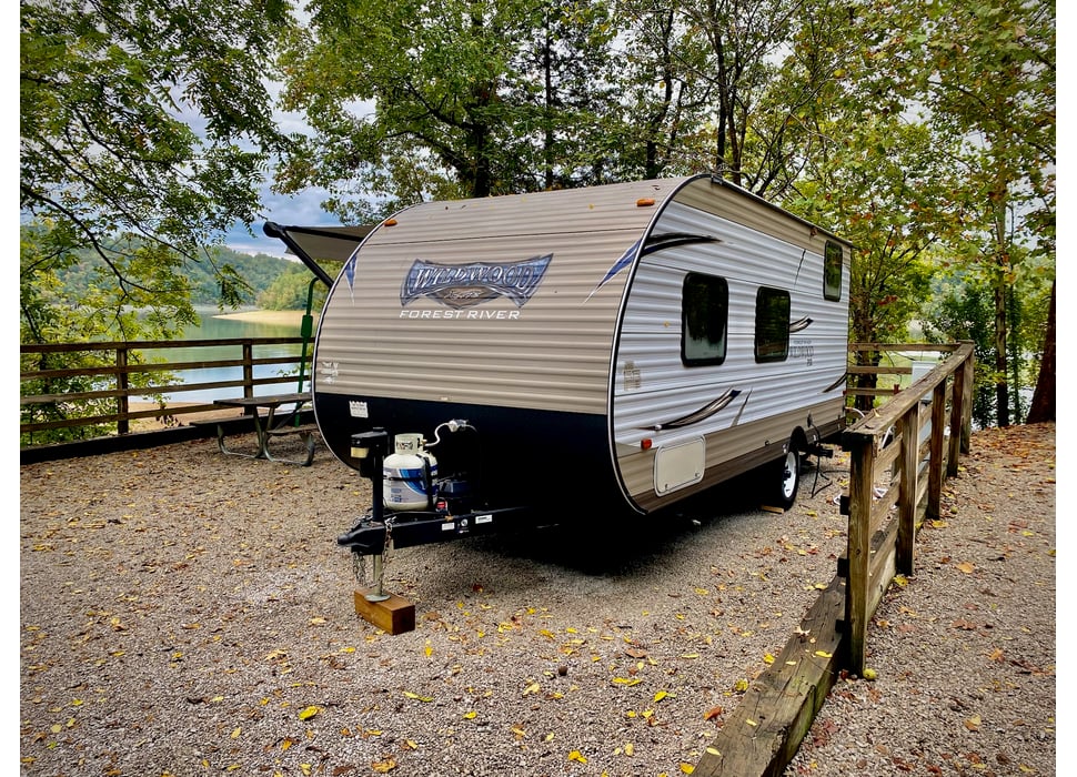 Travel Trailer rentals in London
