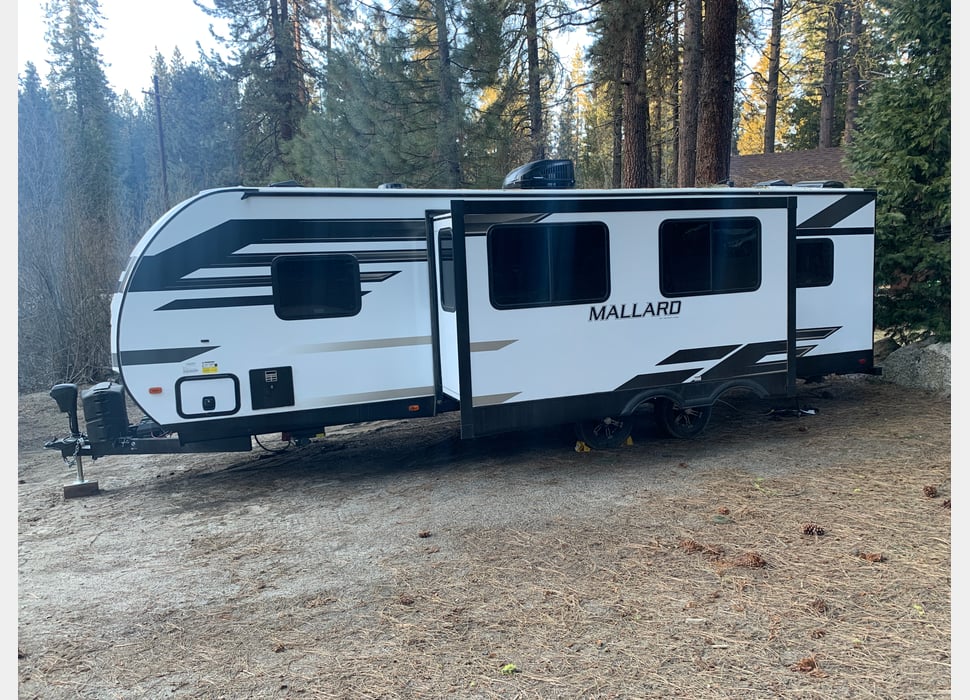 Travel Trailer rentals in EXETER