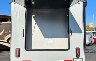 Modern Family Suite Basecamp 26'CrossTrail Class C
