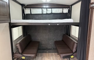 19 Heartland Fuel Toy hauler