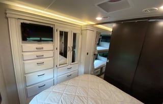 Journey  – Your All-in-One Adventure on Wheels