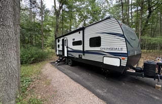 Beautiful 30' Bunkhouse Stocked For Your Adventure