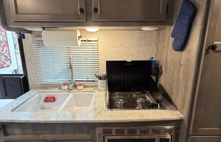 Camp Comfort Apex Nano Escape