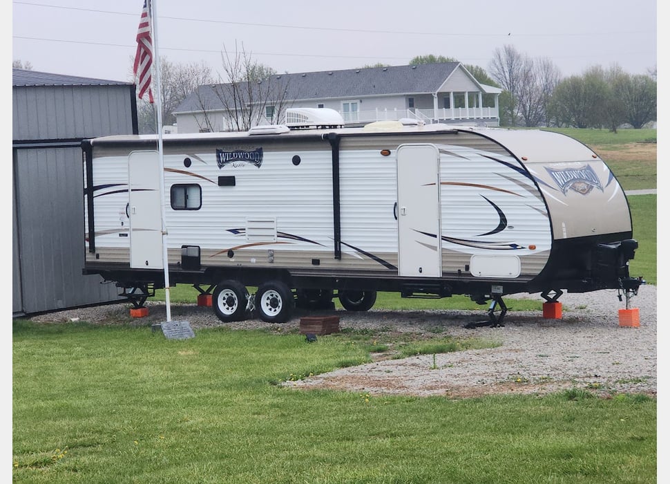 Travel Trailer rentals in Blue Springs