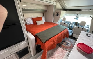 2024 NEW Thor Compass AWD Class B+