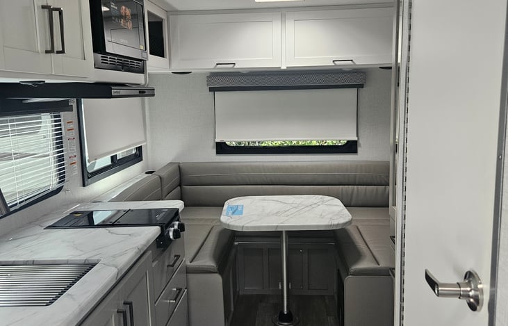 Dinnet, transforms into a bed sleeps 2