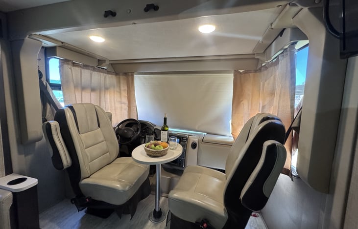 front cab converts to coffee or cocktail seating for 2