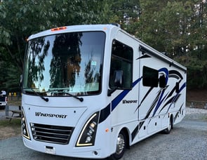 Thor Motor Coach Windsport 29M