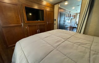 2017 Coachmen Pursuit 30 FW - NO SPECIAL DL NEEDED