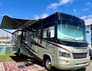 Forest River RV Georgetown 351DSF
