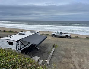 Keystone RV Hideout 25BHWE