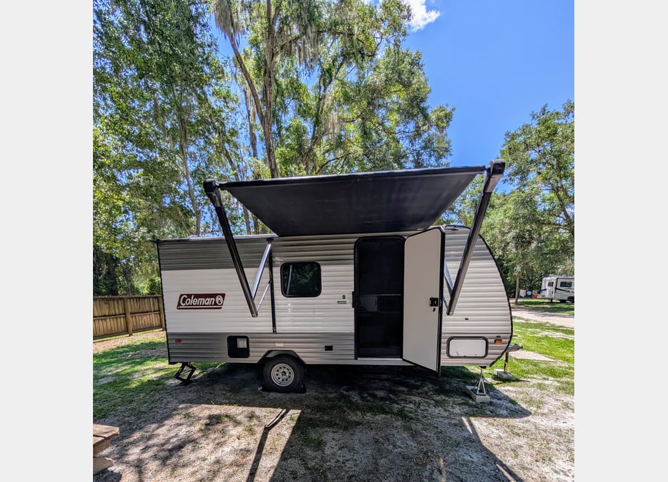Travel Trailer rentals in St. Petersburg