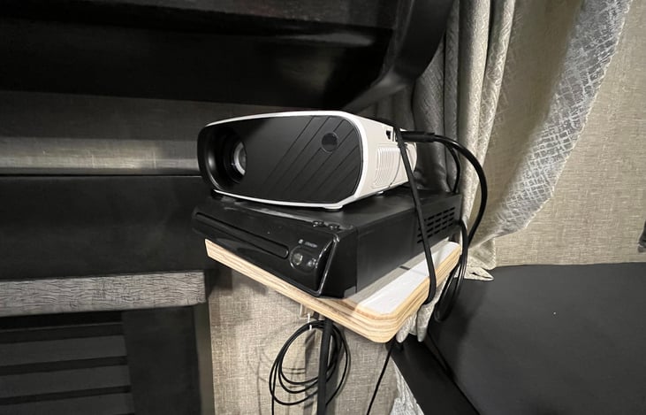 Movie projector with DVD player