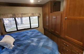 2016 Forest River-California Forester 3011DS