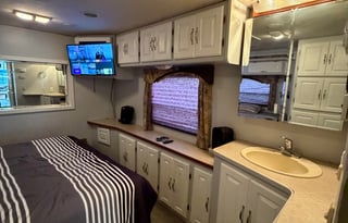 2003 Coachmen  Sportscoach Cross Country