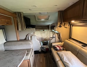 Thor Motor Coach Quantum LF31