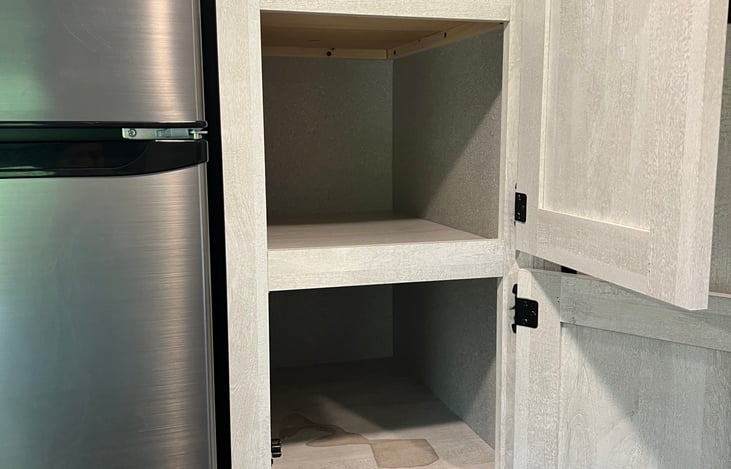 Open pantry
